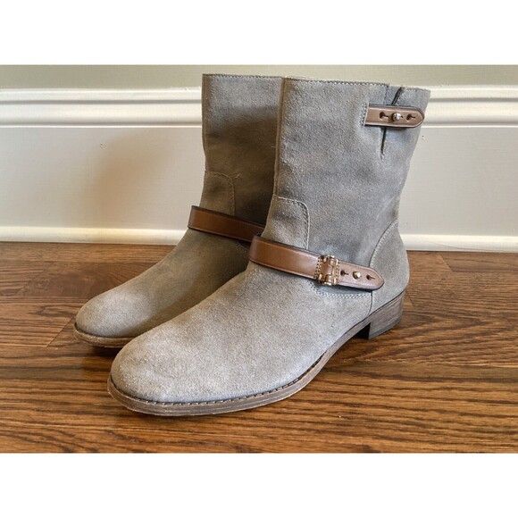 Coach Women's Amy Taupe Gray Suede Short Buckle Moto Ankle Boots Size 7.5 - Picture 1 of 11